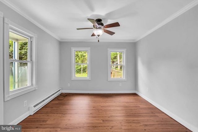212 CLIFTON AVE, Mt Holly, NJ 08060