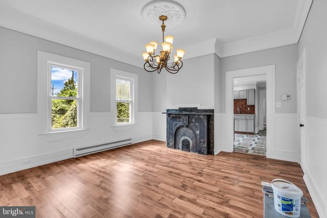 212 CLIFTON AVE, Mt Holly, NJ 08060