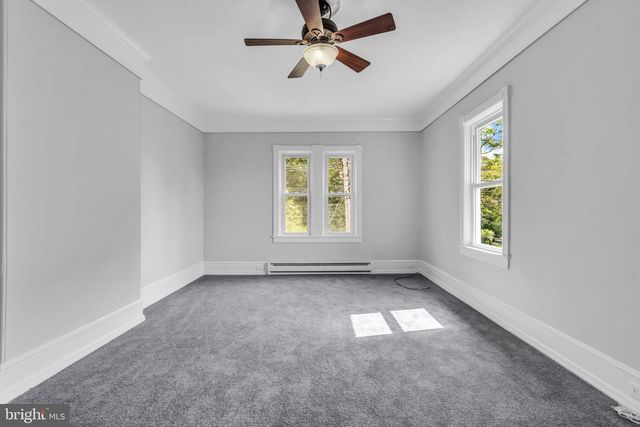 212 CLIFTON AVE, Mt Holly, NJ 08060