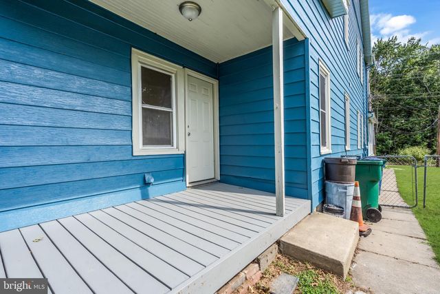 212 CLIFTON AVE, Mt Holly, NJ 08060