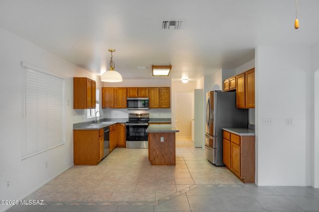 9181 E Sugar Sumac Street, Tucson, AZ 85747