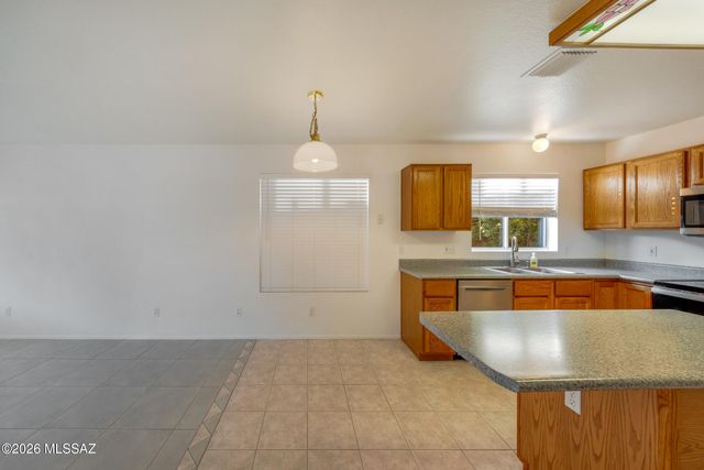 9181 E Sugar Sumac Street, Tucson, AZ 85747