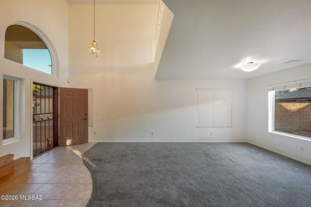 9181 E Sugar Sumac Street, Tucson, AZ 85747