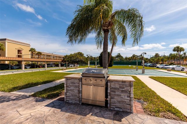 1 BOCA CIEGA POINT BOULEVARD 206, St Petersburg, FL 33708
