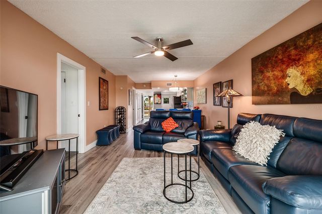 1 BOCA CIEGA POINT BOULEVARD 206, St Petersburg, FL 33708