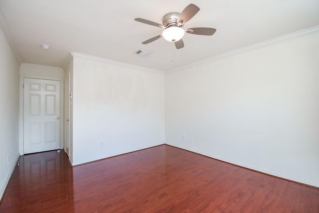 13646 Garden Grove, Houston, TX 77082