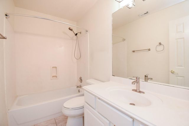13646 Garden Grove, Houston, TX 77082