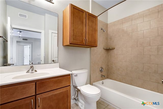 7342 Oak Manor Drive 4107, San Antonio, TX 78229