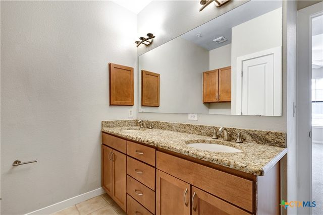 7342 Oak Manor Drive 4107, San Antonio, TX 78229