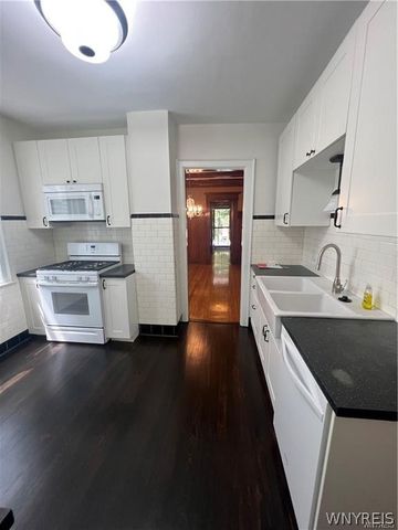 543 Potomac Avenue, Buffalo, NY 14222