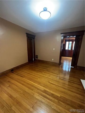 543 Potomac Avenue, Buffalo, NY 14222