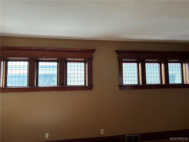 543 Potomac Avenue, Buffalo, NY 14222
