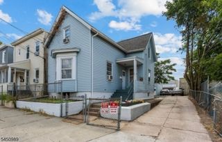 141 Kearney St, Paterson City, NJ 07522