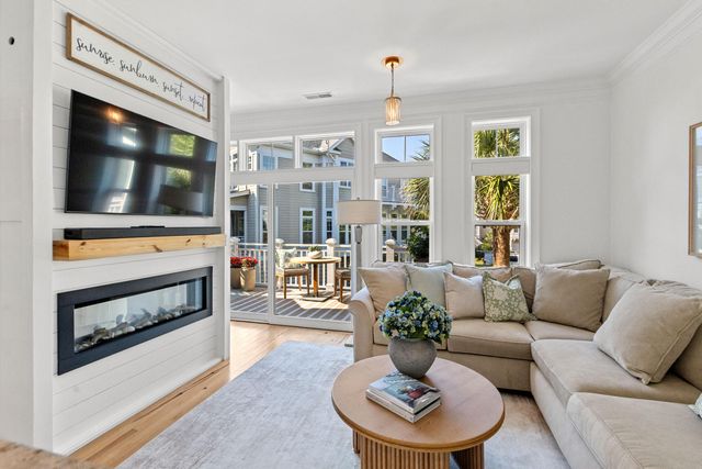1908 English Ivy Court, Mount Pleasant, SC 29464