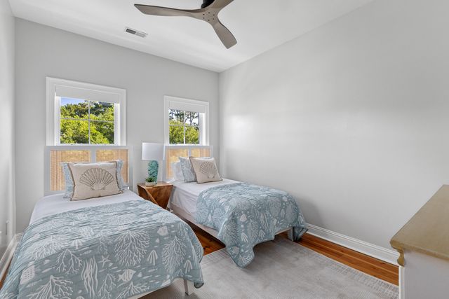1908 English Ivy Court, Mount Pleasant, SC 29464