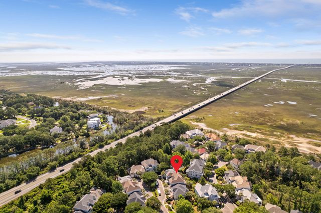 1908 English Ivy Court, Mount Pleasant, SC 29464