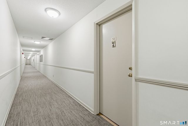 893 Farmington Avenue 5I, West Hartford, CT 06119