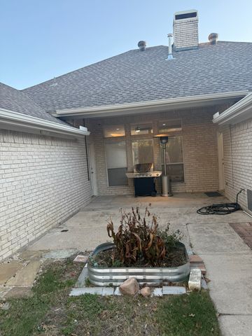 7809 Hightower Drive, North Richland Hills, TX 76182