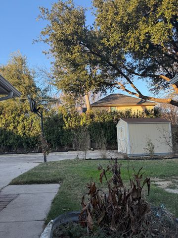 7809 Hightower Drive, North Richland Hills, TX 76182