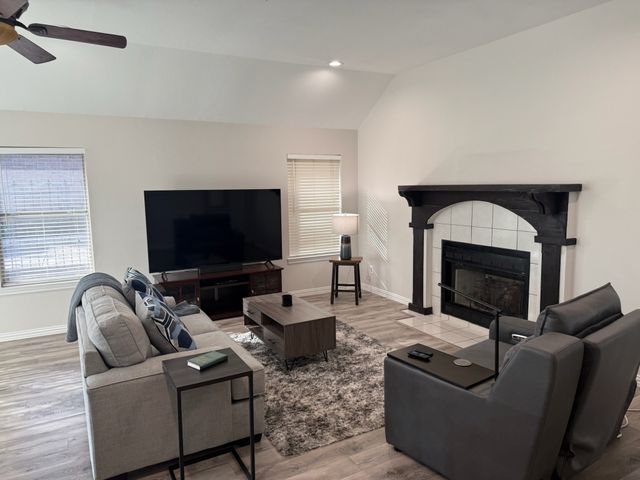 7809 Hightower Drive, North Richland Hills, TX 76182