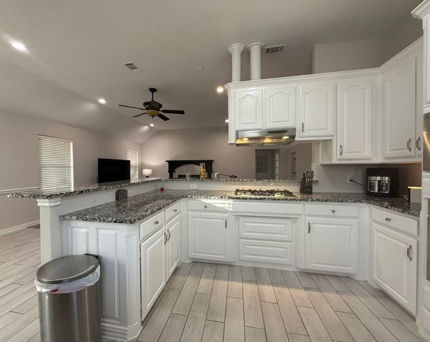 7809 Hightower Drive, North Richland Hills, TX 76182