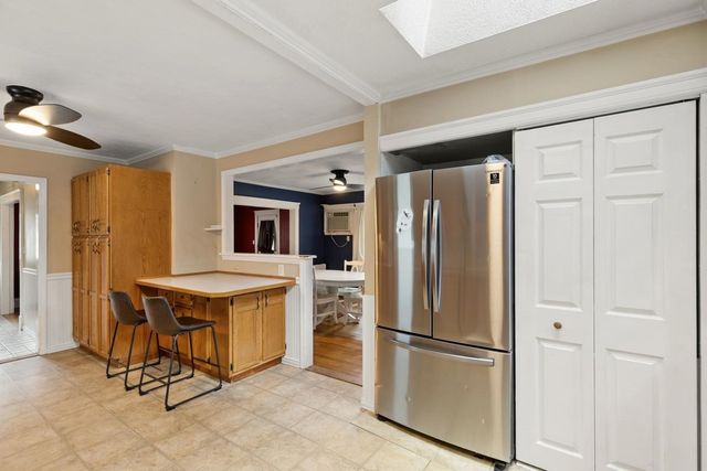 223 Linwood St, Lynn, MA 01905