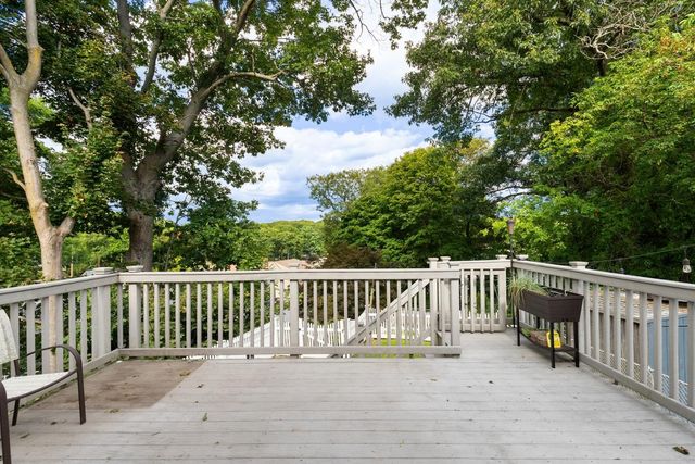 223 Linwood St, Lynn, MA 01905