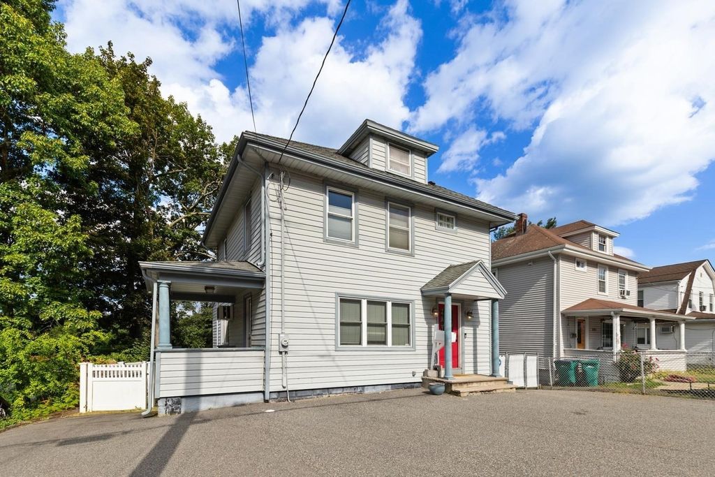 223 Linwood St, Lynn, MA 01905
