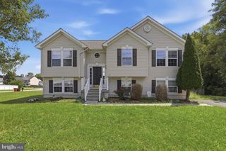 192 AMELIA DR, Hedgesville, WV 25427