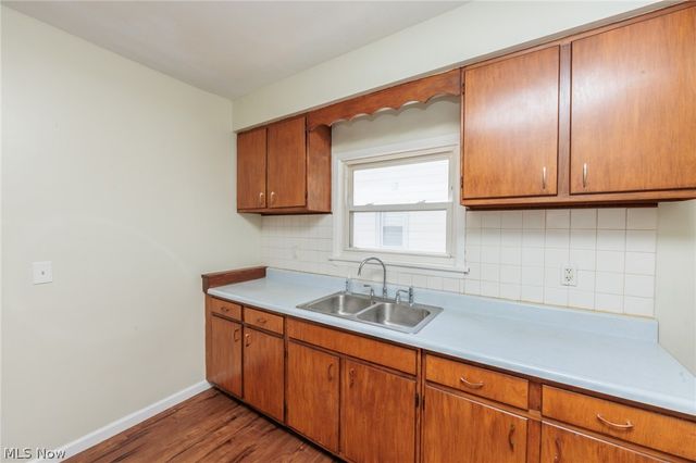 4004 E 41st Street, Newburgh Heights, OH 44105