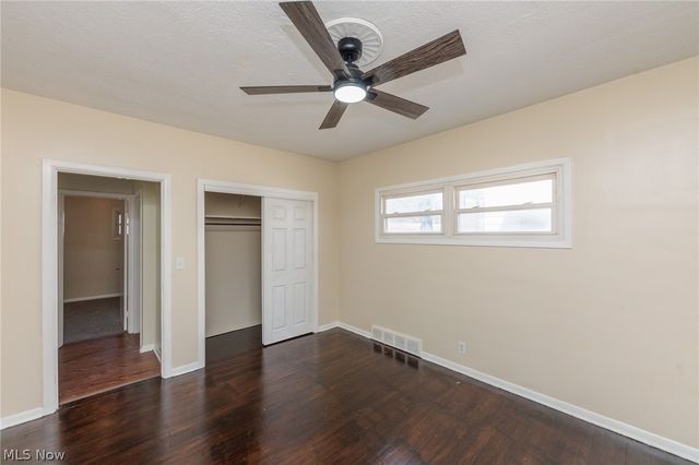 4004 E 41st Street, Newburgh Heights, OH 44105