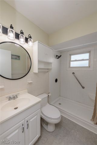 4004 E 41st Street, Newburgh Heights, OH 44105