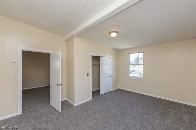 4004 E 41st Street, Newburgh Heights, OH 44105