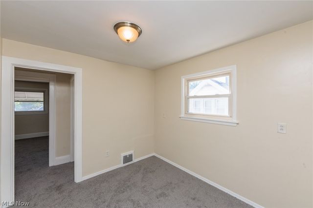 4004 E 41st Street, Newburgh Heights, OH 44105