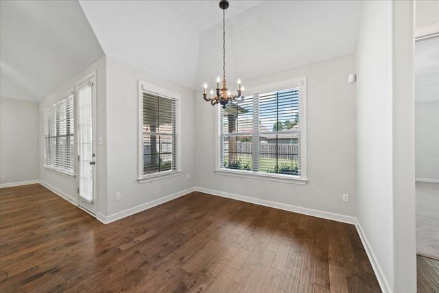 8544 WOODLAND ROSE CIR S, Memphis, TN 38016