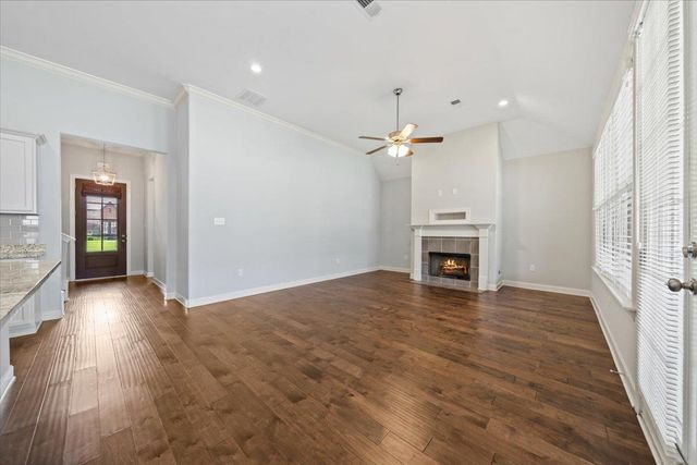 8544 WOODLAND ROSE CIR S, Memphis, TN 38016