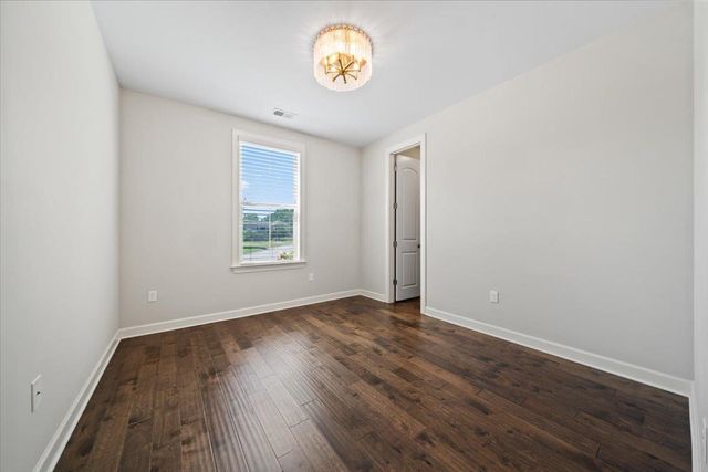 8544 WOODLAND ROSE CIR S, Memphis, TN 38016