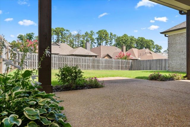 8544 WOODLAND ROSE CIR S, Memphis, TN 38016