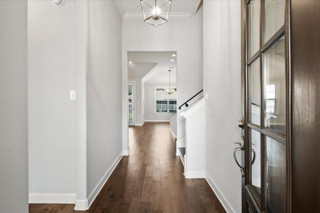 8544 WOODLAND ROSE CIR S, Memphis, TN 38016