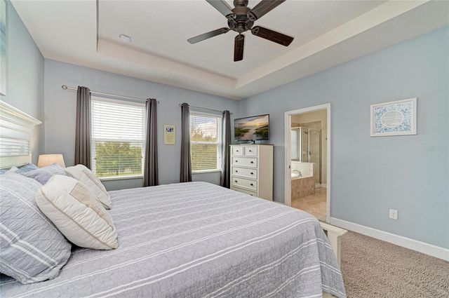 8425 NANDINA DRIVE, Sarasota, FL 34240