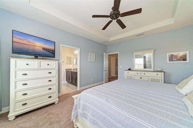 8425 NANDINA DRIVE, Sarasota, FL 34240