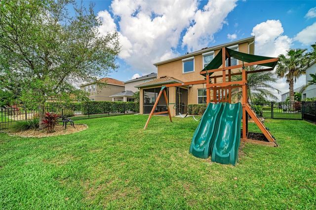 8425 NANDINA DRIVE, Sarasota, FL 34240