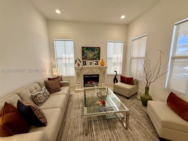 2673 NW 83rd Ter 2673, Cooper City, FL 33024