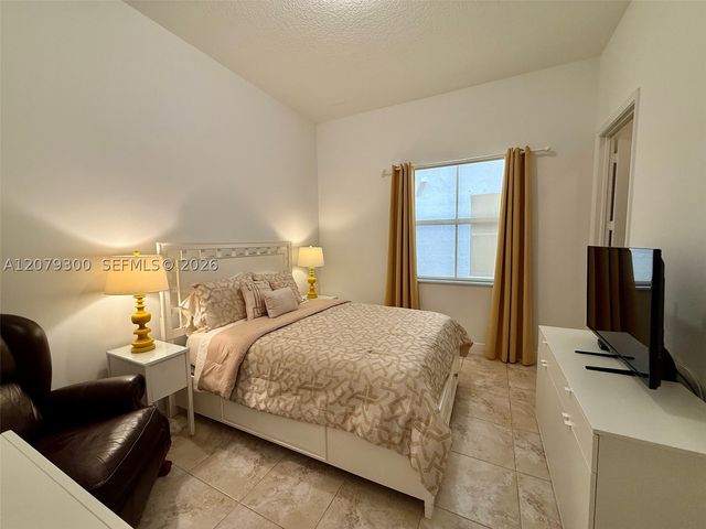 2673 NW 83rd Ter 2673, Cooper City, FL 33024