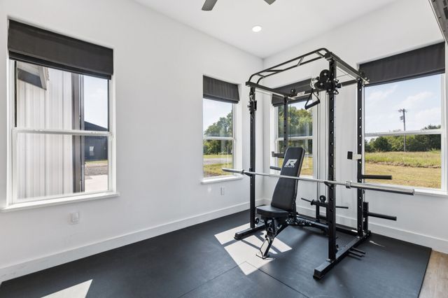 2436 Fm 1566 W, Celeste, TX 75423