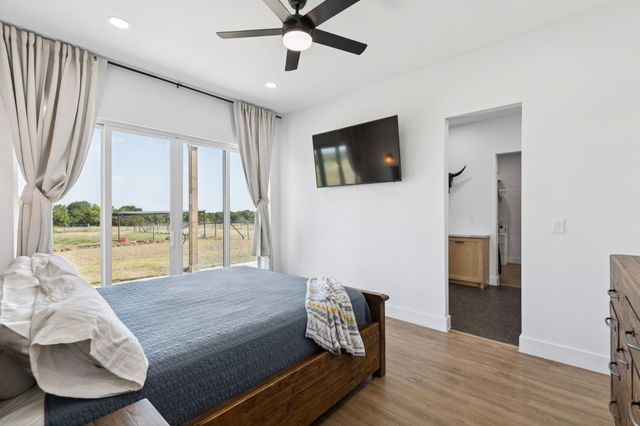 2436 Fm 1566 W, Celeste, TX 75423