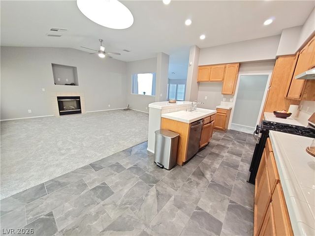 9522 Teton Vista Avenue, Las Vegas, NV 89117
