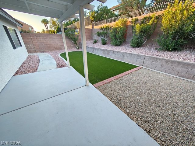 9522 Teton Vista Avenue, Las Vegas, NV 89117