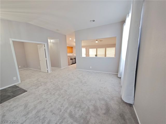 9522 Teton Vista Avenue, Las Vegas, NV 89117