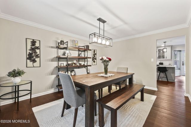 58 Jeanine Court, Manalapan, NJ 07726